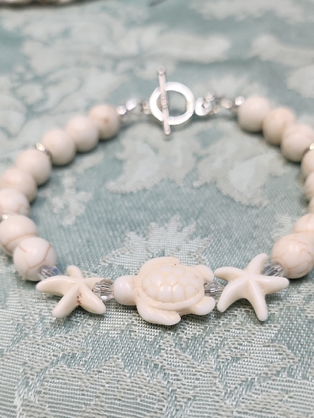 Ivory Beaded Sea Turtle & Starfish Bracelet! - Picture 3 of 3